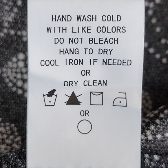 🌟 NWT MELLODAY Black/White Floral Blouse MockNeck Big Shoulders PuffSleeve Sz L - Picture 10 of 11